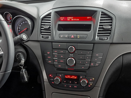 Opel Insignia 1.6 MT (180 л.с.), 2012 Opel Insignia 1.6 MT (180 л.с.), 2012 — купить в Нижнем Новгороде