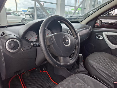 Renault Sandero 1.6 MT (84 л.с.), 2012 — купить в Нижнем Новгороде
