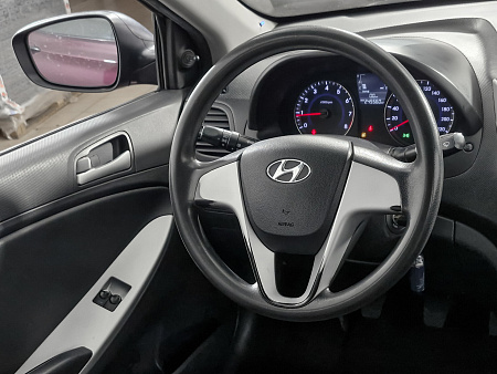 Hyundai Solaris 1.4 MT (107 л.с.), 2012 Hyundai Solaris 1.4 MT (107 л.с.), 2012 — купить в Нижнем Новгороде