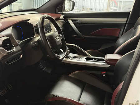 Geely Coolray 1.5 AMT (150 л.с.), 2022 — купить в Нижнем Новгороде