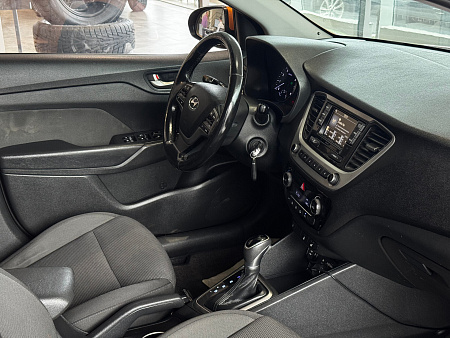 Hyundai Solaris 1.6 AT (123 л.с.), 2017 — купить в Нижнем Новгороде