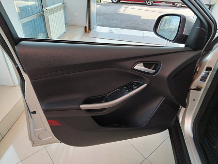 Ford Focus 1.6 MT (105 л.с.), 2011 — купить в Нижнем Новгороде