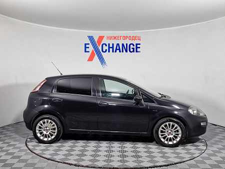 Fiat Punto 1.4 AMT (77 л.с.), 2012 Fiat Punto 1.4 AMT (77 л.с.), 2012 — купить в Нижнем Новгороде