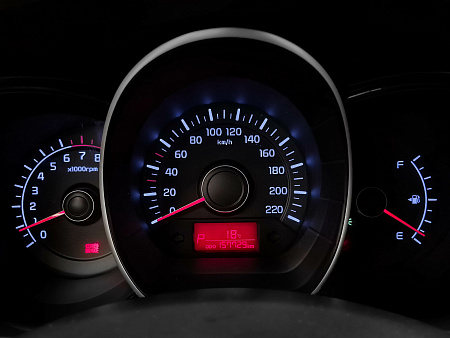 Kia Rio 4-speed 1.6 AT (123 л.с.), 2014 Kia Rio 4-speed 1.6 AT (123 л.с.), 2014 — купить в Нижнем Новгороде