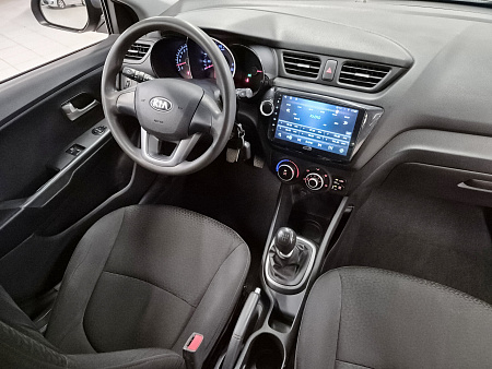 Kia Rio 1.4 MT (107 л.с.), 2013 — купить в Нижнем Новгороде