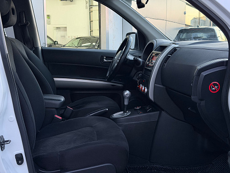Nissan X-Trail 2.0 CVT (141 л.с.) 4WD, 2014 — купить в Нижнем Новгороде