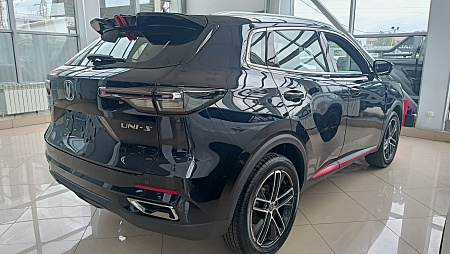Changan UNI-S 1.5 AMT (181 л.с.), 2026 — купить в Нижнем Новгороде