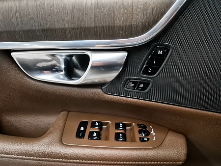 Volvo V90 Cross Country 2.0 AT (249 л.с.) 4WD, 2021 — купить в Нижнем Новгороде