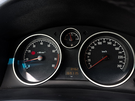 Opel Astra 1.8 MT (140 л.с.), 2008 Opel Astra 1.8 MT (140 л.с.), 2008 — купить в Нижнем Новгороде