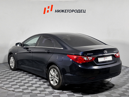 Hyundai Sonata 2.0 AT (150 л.с.), 2011 — купить в Нижнем Новгороде