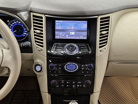 Infiniti QX70 3.0d AT (238 л.с.) 4WD, 2015 Infiniti QX70 3.0d AT (238 л.с.) 4WD, 2015 — купить в Нижнем Новгороде