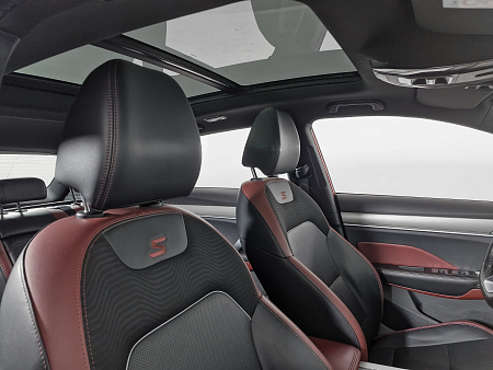 Geely Coolray 1.5 AMT (150 л.с.), 2022 — купить в Нижнем Новгороде