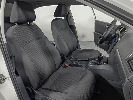 Volkswagen Jetta 1.6 AT (105 л.с.), 2014 — купить в Нижнем Новгороде