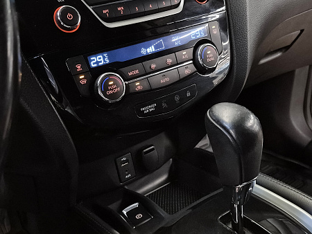 Nissan Qashqai 2.0 CVT (144 л.с.), 2016 — купить в Нижнем Новгороде