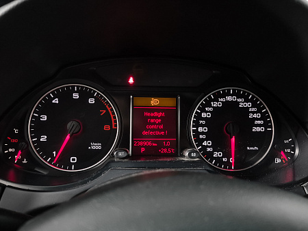 Audi Q5 2.0 AMT (211 л.с.) 4WD, 2009 Audi Q5 2.0 AMT (211 л.с.) 4WD, 2009 — купить в Нижнем Новгороде