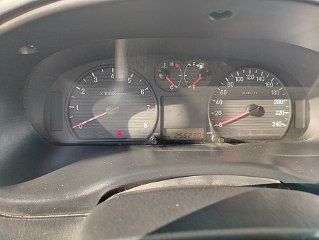 Hyundai Sonata 2.0 MT (131 л.с.), 2004 Hyundai Sonata 2.0 MT (131 л.с.), 2004 — купить в Нижнем Новгороде