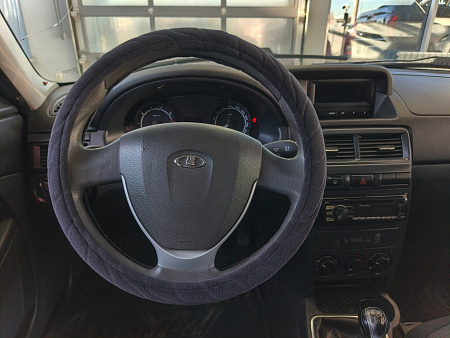 Lada (Ваз) Priora 1.6 MT (106 л.с.), 2015 Lada (Ваз) Priora 1.6 MT (106 л.с.), 2015 — купить в Нижнем Новгороде