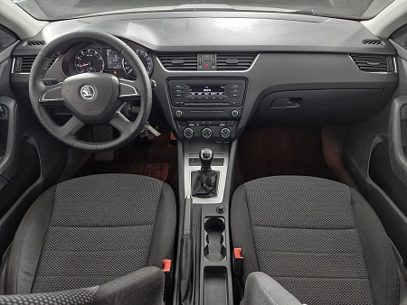 Skoda Octavia 1.4 MT (140 л.с.), 2014 — купить в Нижнем Новгороде