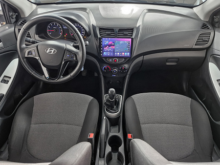 Hyundai Solaris 1.4 MT (107 л.с.), 2011 — купить в Нижнем Новгороде