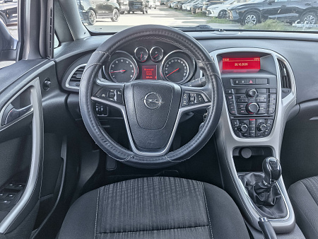 Opel Astra 1.6 MT (115 л.с.), 2012 Opel Astra 1.6 MT (115 л.с.), 2012 — купить в Нижнем Новгороде