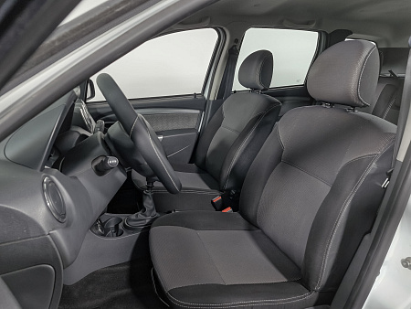 Renault Duster 1.6 MT (102 л.с.) 4WD, 2014 — купить в Нижнем Новгороде