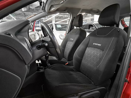 Renault Sandero Stepway 1.6 AT (102 л.с.), 2017 Renault Sandero Stepway 1.6 AT (102 л.с.), 2017 — купить в Нижнем Новгороде