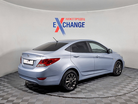 Hyundai Solaris 1.4 MT (107 л.с.), 2011 — купить в Нижнем Новгороде