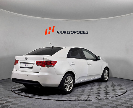 Kia Cerato 6-speed 1.6 AT (126 л.с.), 2012 Kia Cerato 6-speed 1.6 AT (126 л.с.), 2012 — купить в Нижнем Новгороде