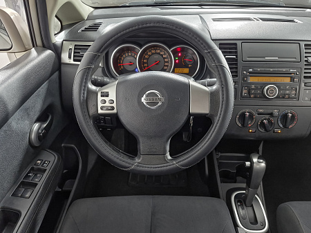 Nissan Tiida 1.6 AT (110 л.с.), 2010 Nissan Tiida 1.6 AT (110 л.с.), 2010 — купить в Нижнем Новгороде