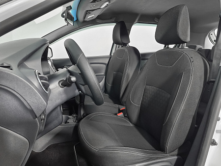 Renault Sandero 1.6 MT (102 л.с.), 2016 Renault Sandero 1.6 MT (102 л.с.), 2016 — купить в Нижнем Новгороде