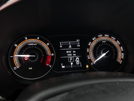 Lada (Ваз) Vesta SW Cross 1.8 CVT (122 л.с.), 2025 — купить в Нижнем Новгороде