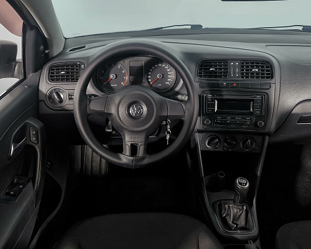 Volkswagen Polo 1.6 MT (105 л.с.), 2010 — купить в Нижнем Новгороде