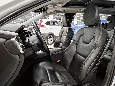 Volvo V90 Cross Country 2.0 AT (249 л.с.) 4WD, 2021 — купить в Нижнем Новгороде