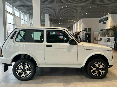 Lada (Ваз) Niva Legend 1.8 MT (90 л.с.) 4WD, 2026 — купить в Нижнем Новгороде