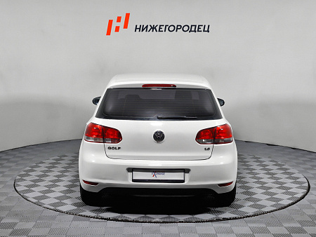 Volkswagen Golf 1.6 MT (102 л.с.), 2012 Volkswagen Golf 1.6 MT (102 л.с.), 2012 — купить в Нижнем Новгороде
