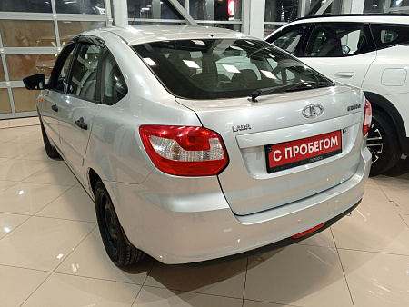 Lada (Ваз) Granta 1.6 MT (87 л.с.), 2015 — купить в Нижнем Новгороде