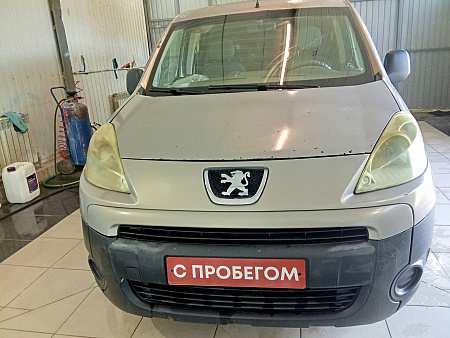 Peugeot Partner 1.6 MT (90 л.с.), 2011 — купить в Нижнем Новгороде