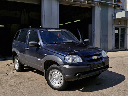 Chevrolet Niva 1.7 MT (80 л.с.) 4WD, 2012 — купить в Нижнем Новгороде