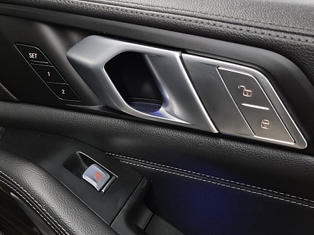 BMW X7 40i 3.0 AT (340 л.с.) 4WD, 2019 BMW X7 40i 3.0 AT (340 л.с.) 4WD, 2019 — купить в Нижнем Новгороде