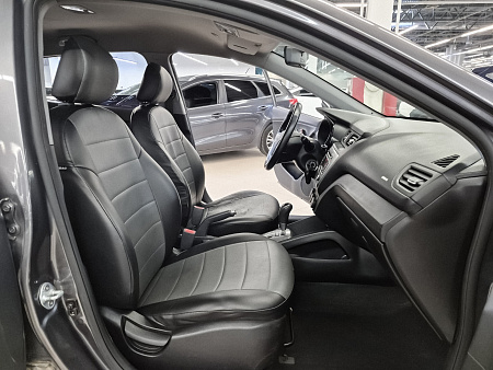 Kia Rio 1.4 AT (107 л.с.), 2017 Kia Rio 1.4 AT (107 л.с.), 2017 — купить в Нижнем Новгороде