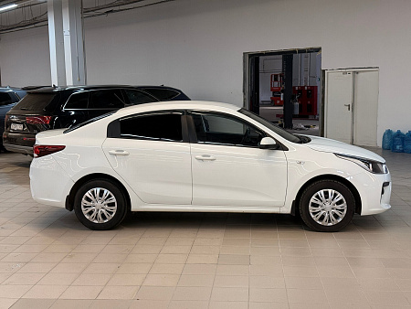 Kia Rio 1.4 MT (100 л.с.), 2018 — купить в Нижнем Новгороде
