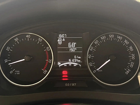 Skoda Rapid 1.6 MT (90 л.с.), 2017 — купить в Нижнем Новгороде