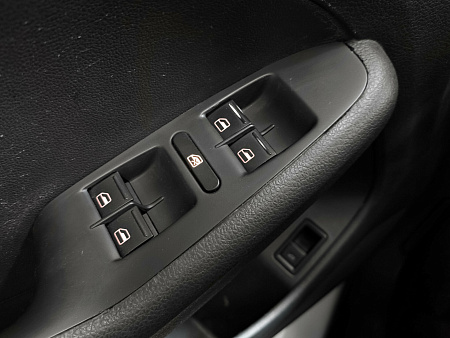 Volkswagen Jetta 1.6 MT (105 л.с.), 2012 Volkswagen Jetta 1.6 MT (105 л.с.), 2012 — купить в Нижнем Новгороде