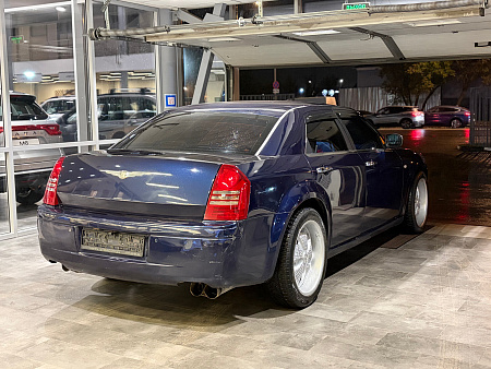 Chrysler 300C 3.5 AT (249 л.с.), 2004 Chrysler 300C 3.5 AT (249 л.с.), 2004 — купить в Нижнем Новгороде
