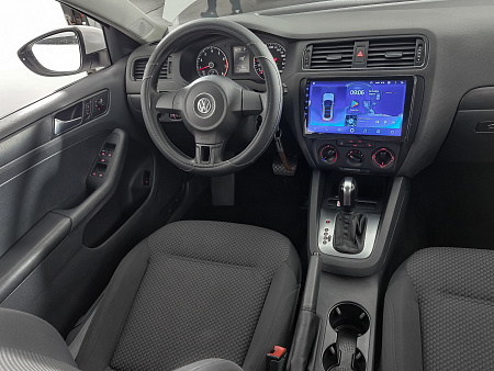 Volkswagen Jetta 1.6 AT (105 л.с.), 2014 — купить в Нижнем Новгороде