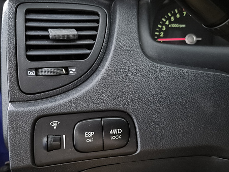 Kia Sportage 2.7 AT (175 л.с.) 4WD, 2006 — купить в Нижнем Новгороде
