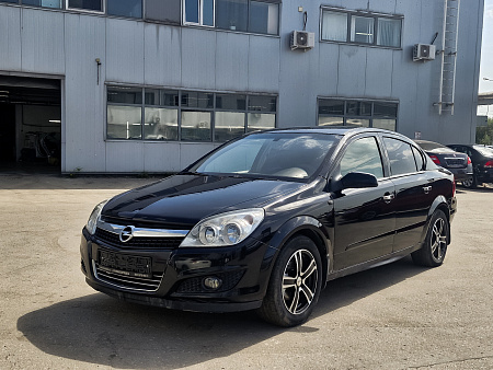 Opel Astra 1.8 MT (140 л.с.), 2008 Opel Astra 1.8 MT (140 л.с.), 2008 — купить в Нижнем Новгороде