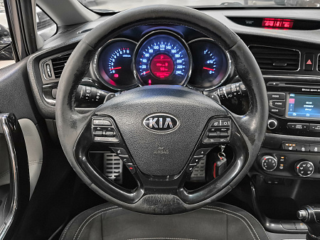 Kia Ceed 1.6 AT (129 л.с.), 2014 — купить в Нижнем Новгороде