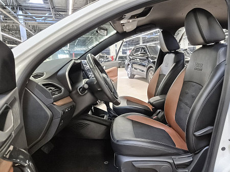 Lada (Ваз) Vesta Cross 1.8 CVT (122 л.с.), 2024 — купить в Нижнем Новгороде