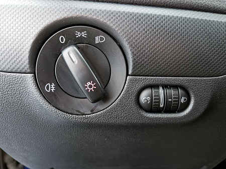 Volkswagen Jetta 1.6 MT (85 л.с.), 2015 Volkswagen Jetta 1.6 MT (85 л.с.), 2015 — купить в Нижнем Новгороде